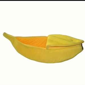 Banana Cat Bed Medium